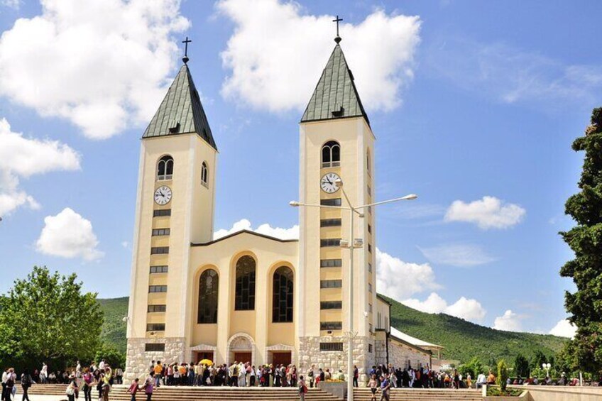 Attand the Mass in Saint Jacob Church - Medjugorje - ALT Private Excursion from Dubrovnik