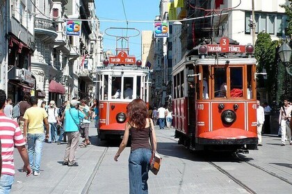 Istanbul Modern City Walking: Taksim til Galata med hemmelige passager