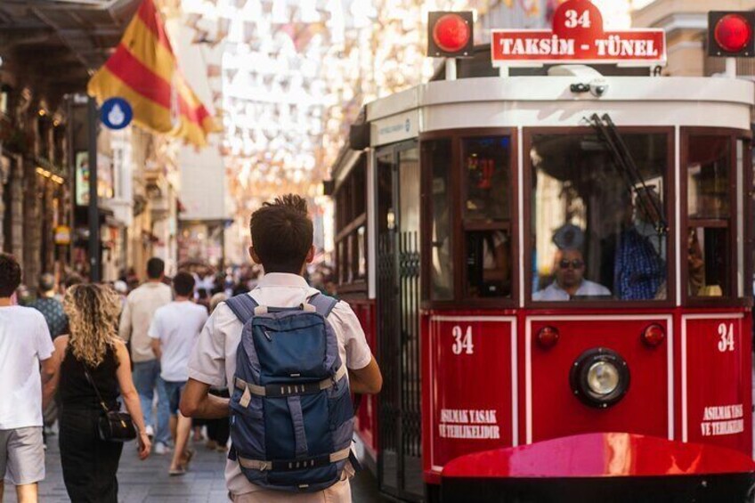 Istanbul Modern City Walking: Taksim to Galata With Secret Passages