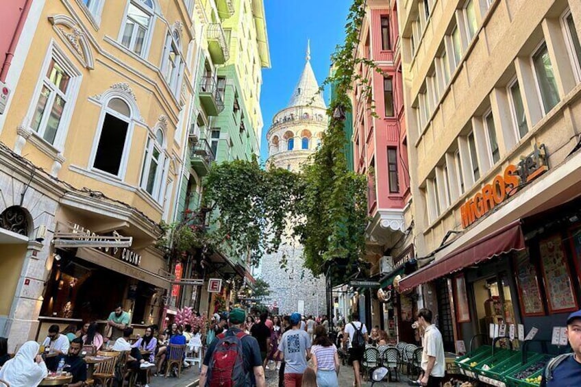Istanbul Modern City Walking: Taksim to Galata With Secret Passages