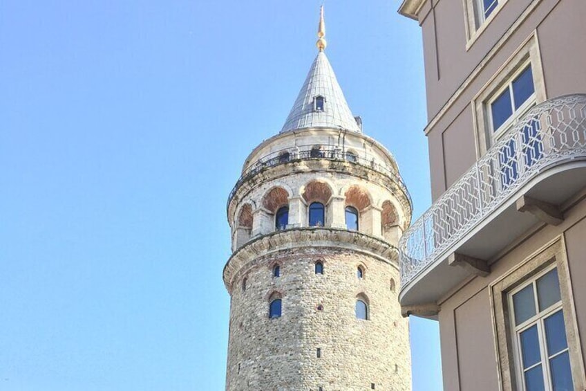 Istanbul Modern City Walking: Taksim to Galata With Secret Passages