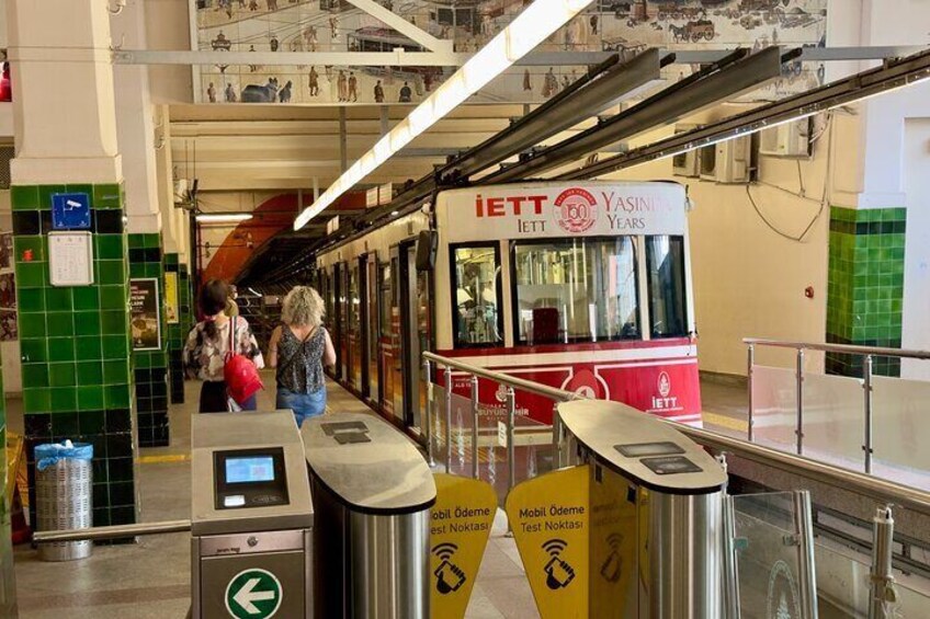 Istanbul Modern City Walking: Taksim to Galata With Secret Passages