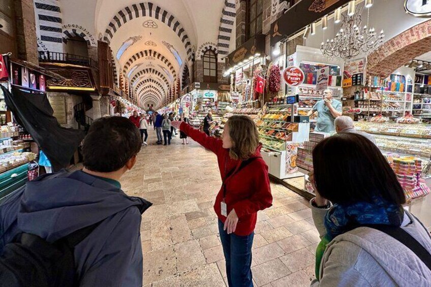 Istanbul Small-Group City and Secret Streets Tour with Guide