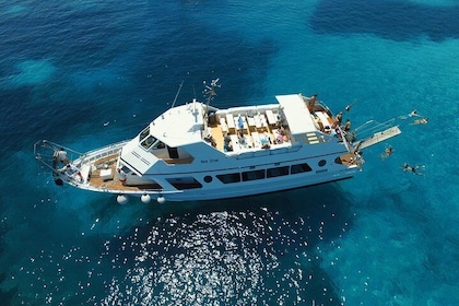 Boat Tour La Maddalena Archipelago from Palau