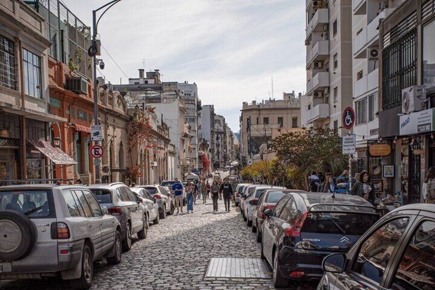 Buenos Aires for curious people