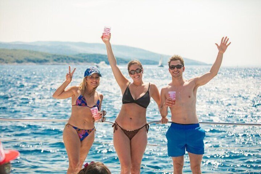 Full-Day Catamaran Cruise to Hvar & Pakleni Islands with Food and free Drinks