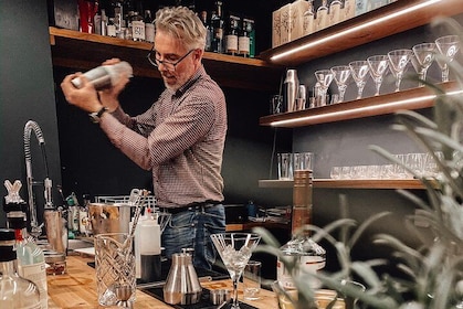 Broken Bones Gin Experience