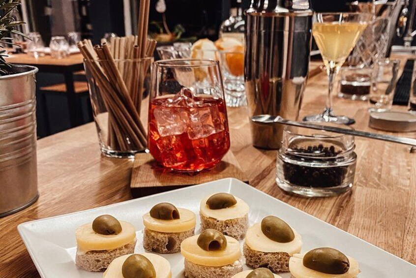 Broken Bones Gin Experience