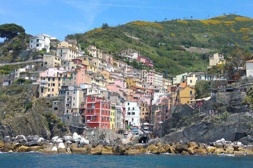 Show item 4 of 13. Riomaggiore
