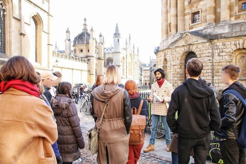 Uncomfortable Oxford Original Tour – by Oxford Students
