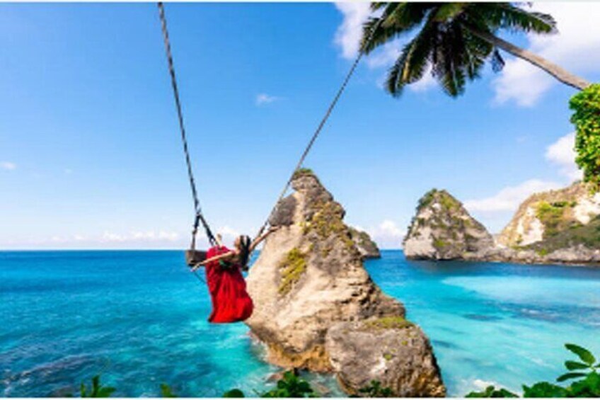 Nusa Penida–All Inclusive [RoundtripTransfer+FastBoat+IslandTour]