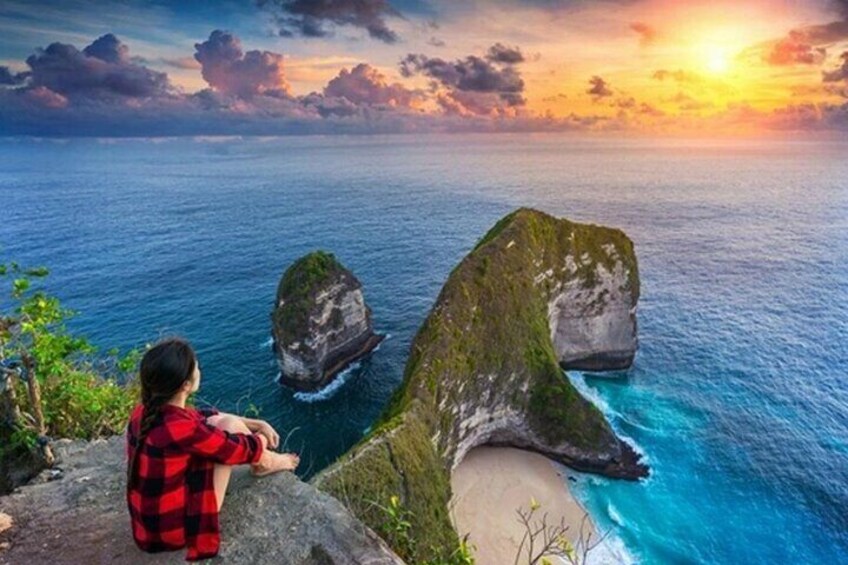 Kelingking Beach