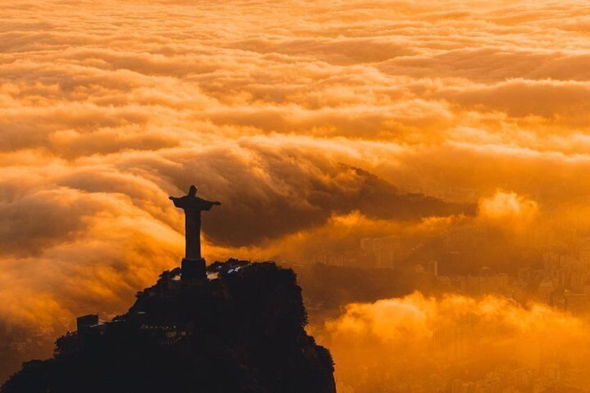 The Best of Rio Helicopter Flight - Sugar Loaf and Christ the Redeemer