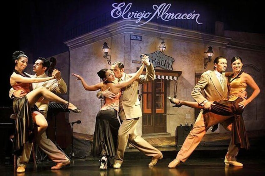 Enjoy a tango show in Buenos Aires