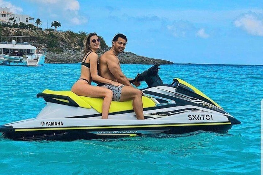 1-Hour Jet Ski Tour: Single or Double Option