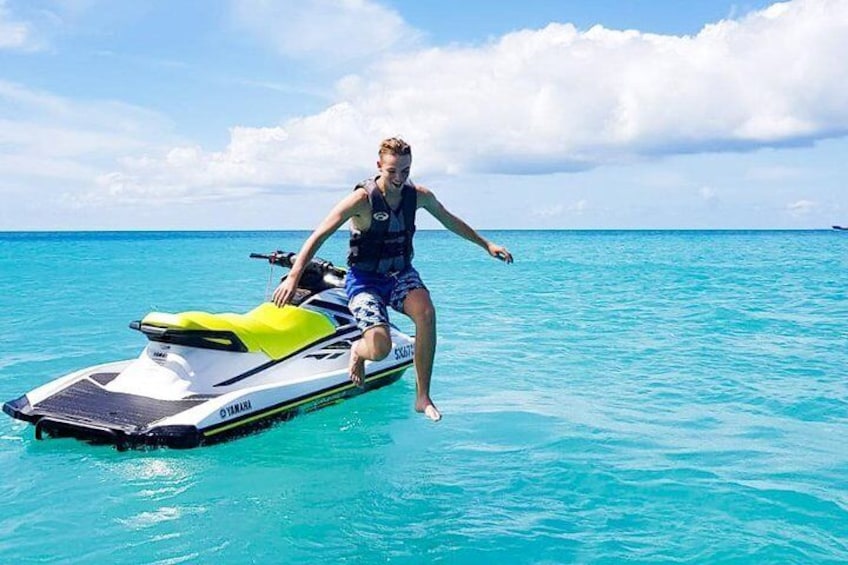 30-min Jet Ski Tour: Single or Double Option