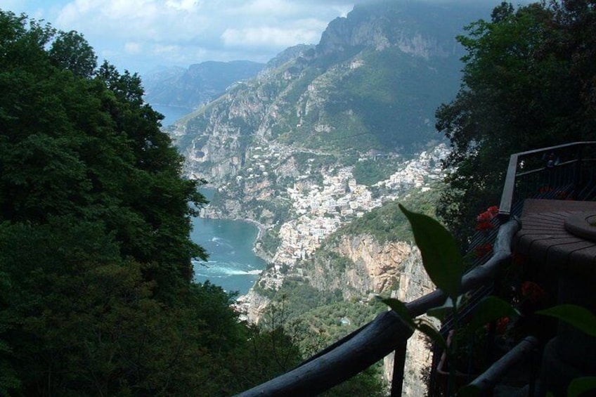 Private Day Tour of Pompeii, Sorrento and Positano with Pick Up