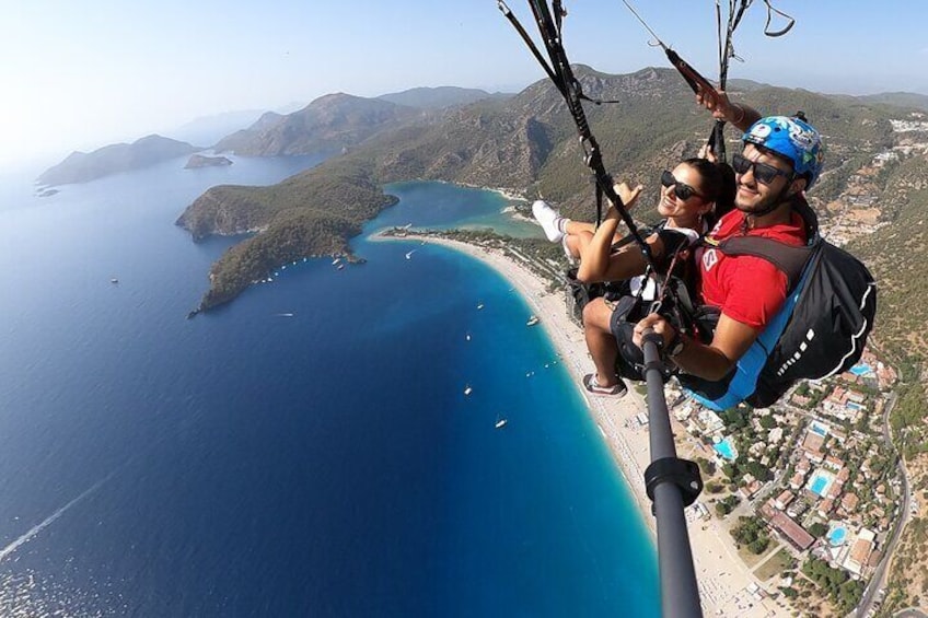 Paragliding at Fethiye Oludeniz, Turkey (deposite)
