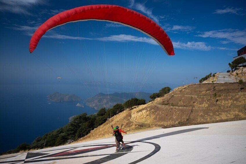 Paragliding In Fethiye Oludeniz, Turkey