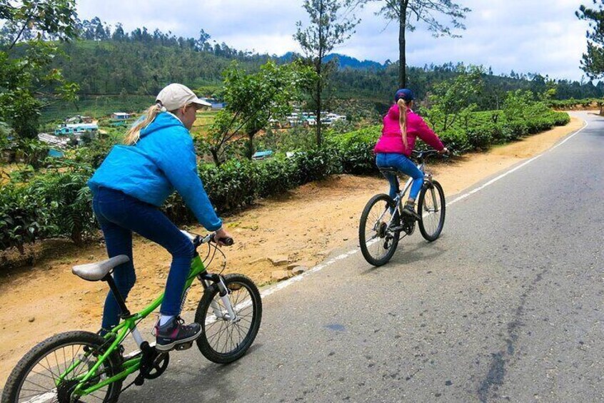 Cycling in Nuwara Eliya City