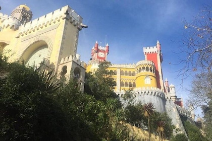 Sintra and Cascais Private Tour with a Local