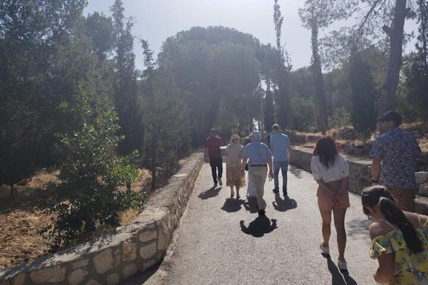 Chapel of The Shepherd's Field in Beit Sahour - Guided trip to Bethlehem