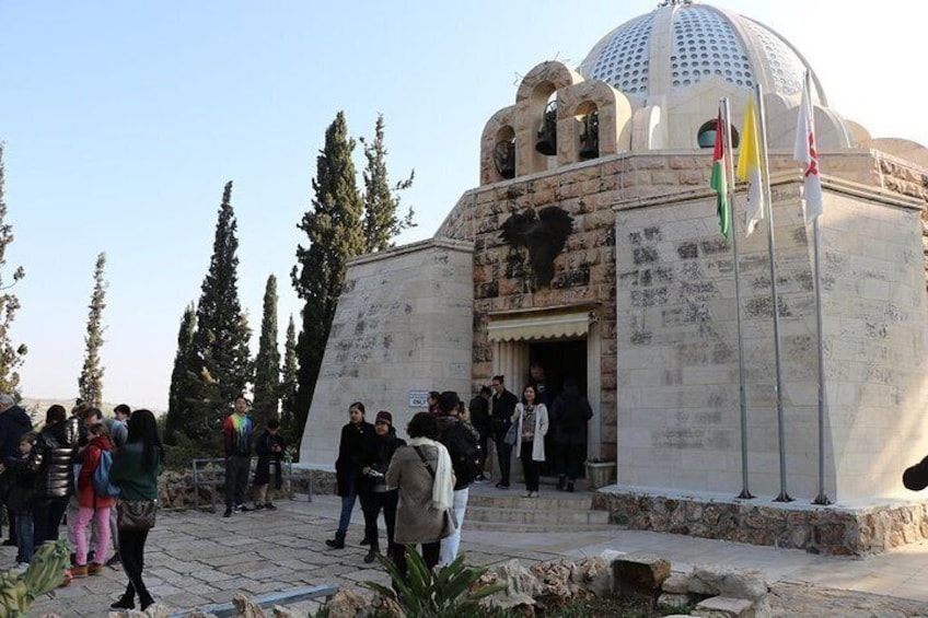 The chapel of the Shepherd's field in Beit Sahour - Trip to Bethlehem 