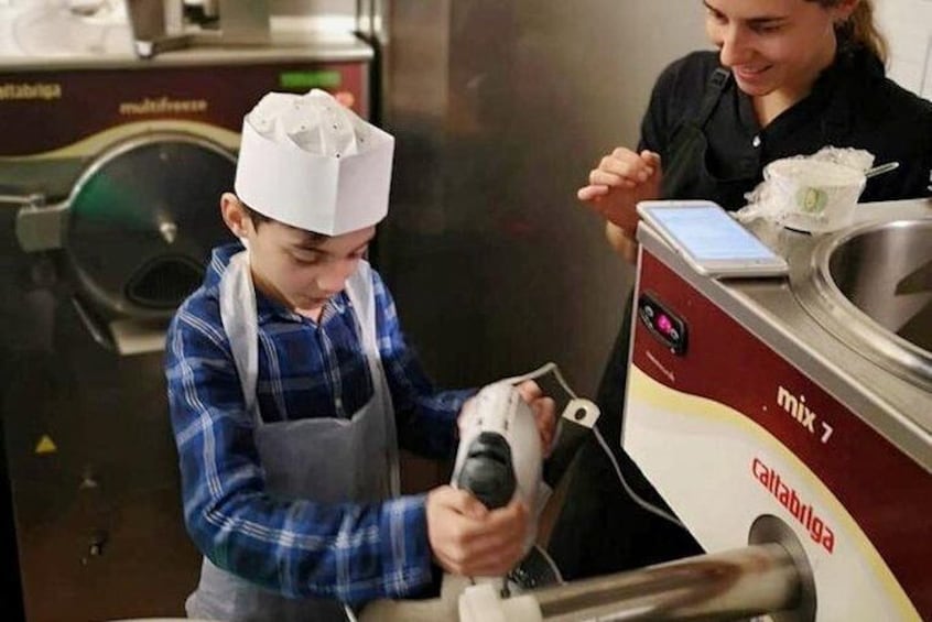 Learn To Make Gelato in an Authentic Gelateria of Rome