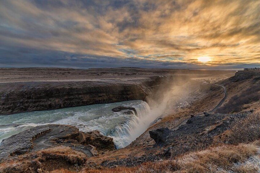 Golden circle photo infused tour