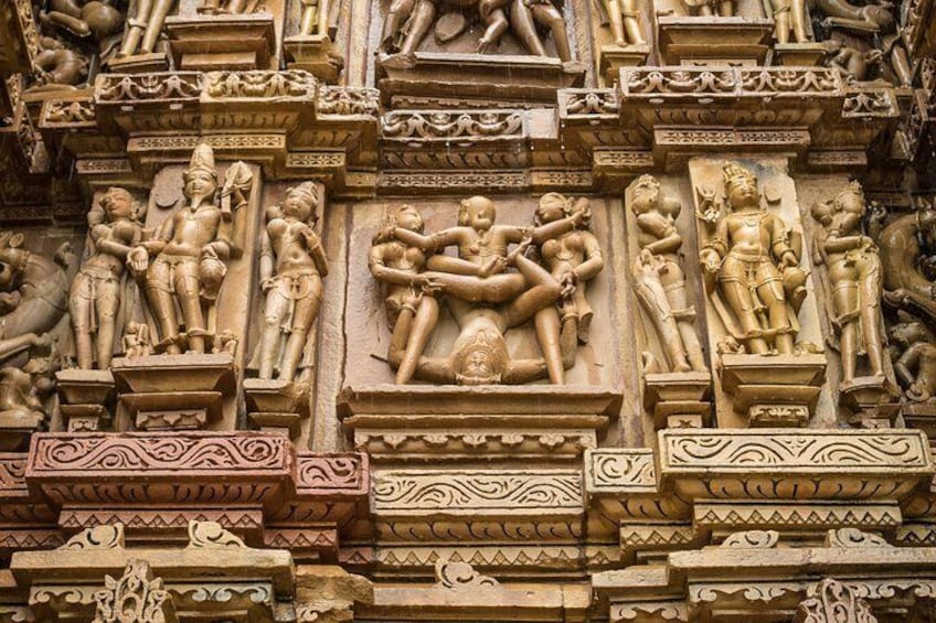 Private Half-Day Kamasutra Temple Tour in Khajuraho