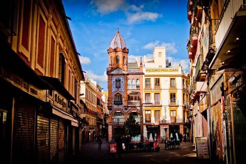 The Real Gems of Seville. Private Tour