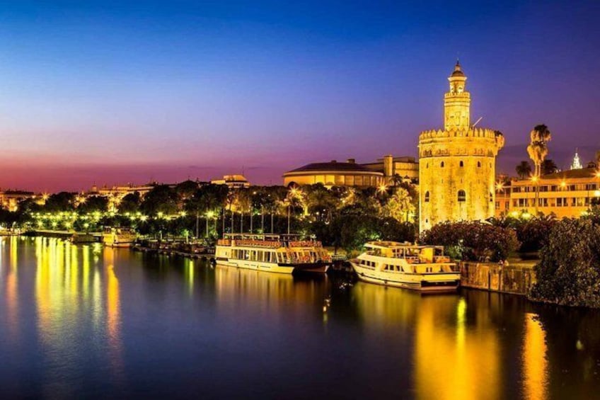 The Real Gems of Seville. Private Tour