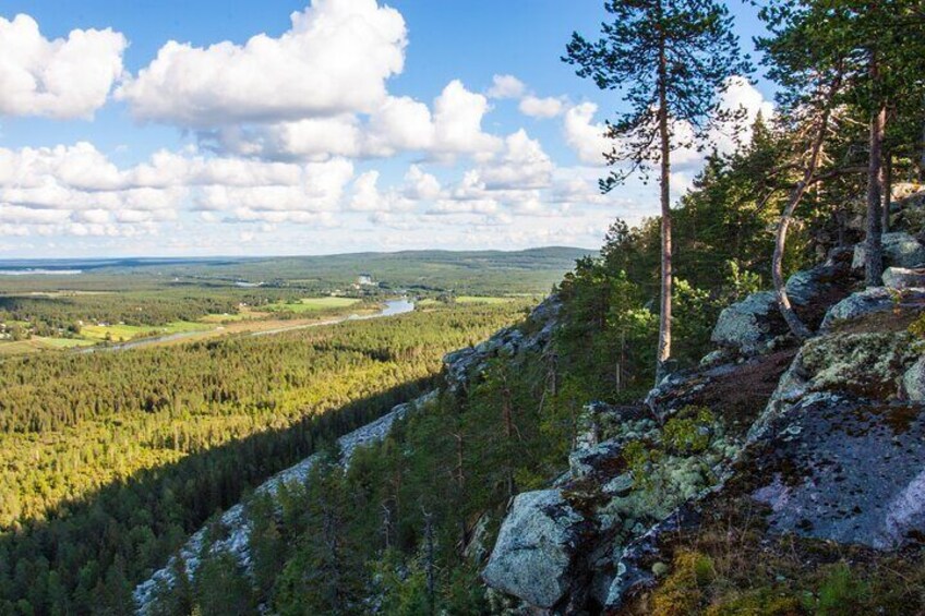 Aavasaksa - where Finland meets Sweden: Nature and History