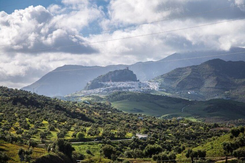 Private Guided Day Trip to the White Villages from Seville
