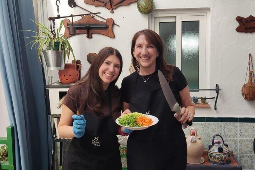 Private Cooking Class in Traditional Andalusian Housing