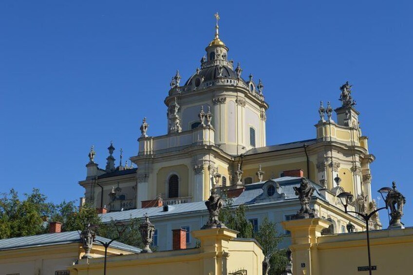 Lviv Sightseeing Private Tour by Car