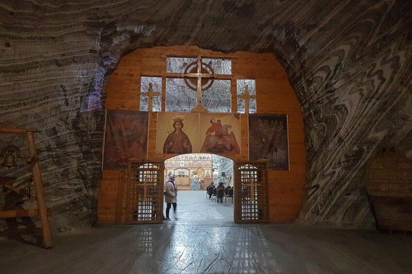 One day tour to salt mine Ocnele-Mari