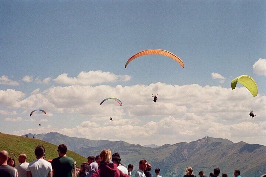 Paragliding in Gudauri