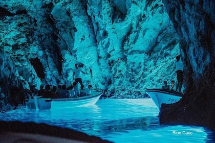 Private 5 islands Tour With Speed boat to Blue Cave and Hvar island from Tr...