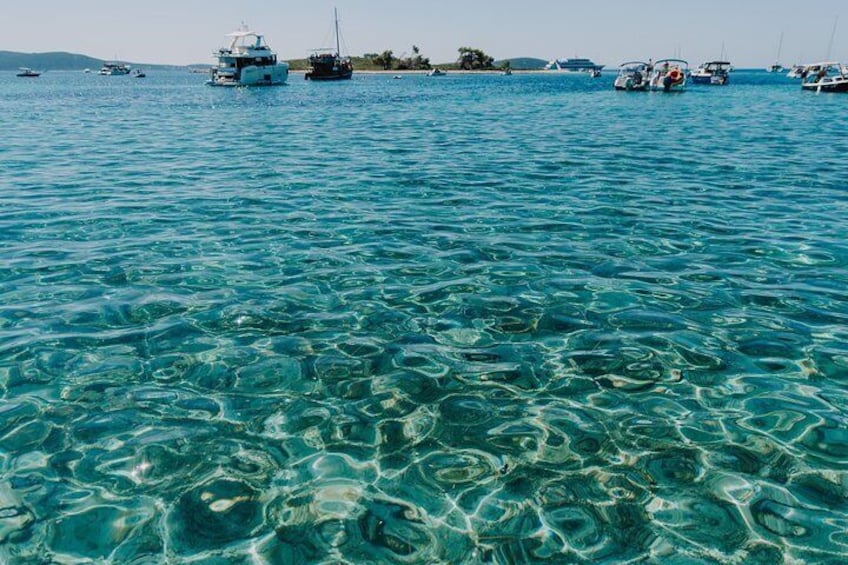 Half Day Boat Tour to Blue Lagoon and Trogir from Split