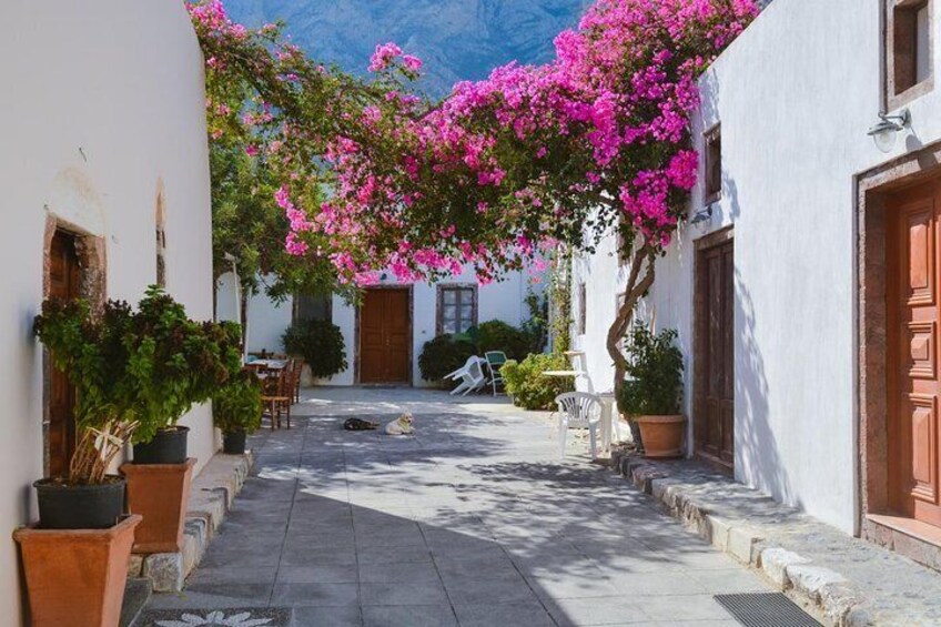 Panagia Episkopi churchyard