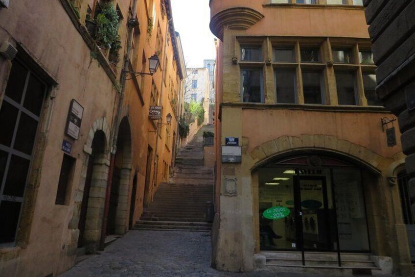 Lyon City Historic Neighborhoods Guided Walking Tour (English)