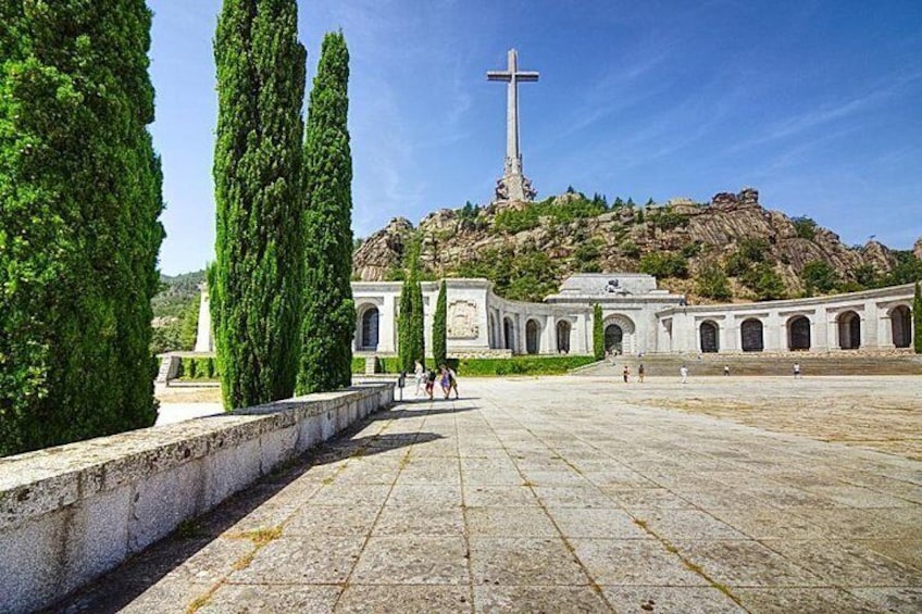 El Escorial, Valley of the Fallen + Madrid Segway Afternoon Tour