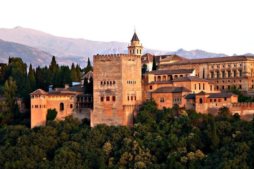 7 day guided tour Andalusia and Madrid from Lisbon