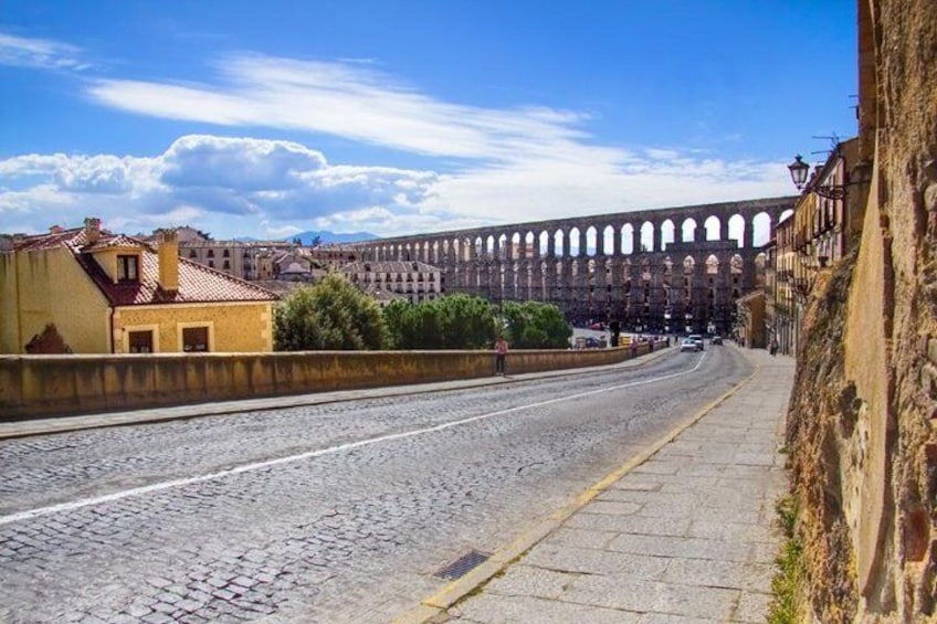 Segovia Half Day Afternoon Tour from Madrid with Alcazar Admission