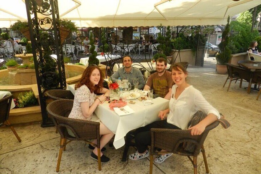 Food and culture tour in Belgrade