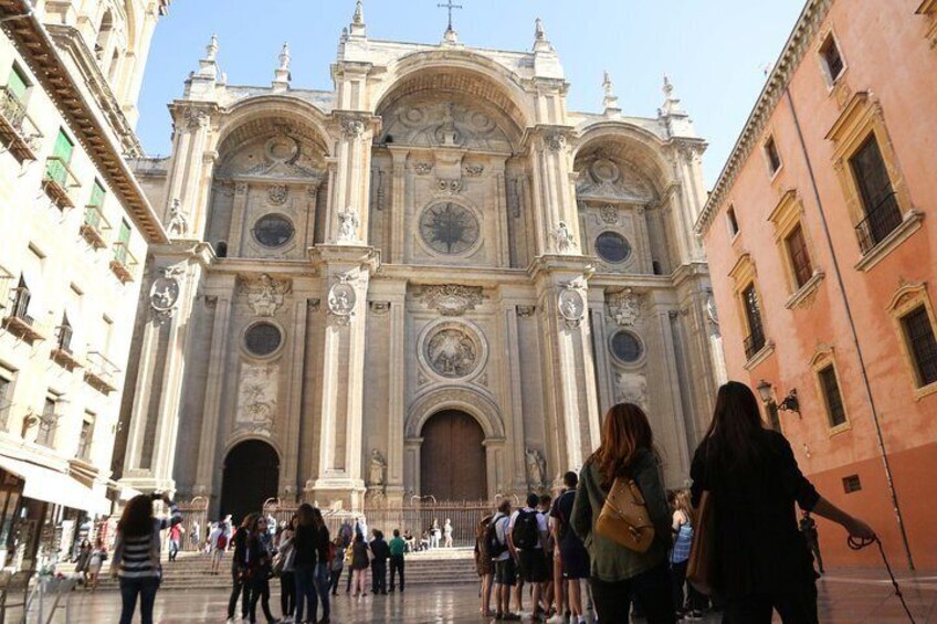 Small Group Food Tour in Granada