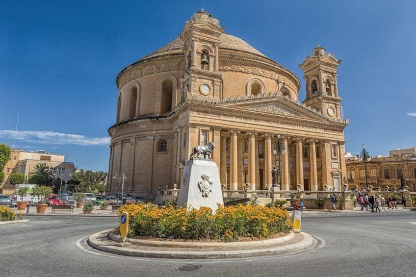 Mosta dome