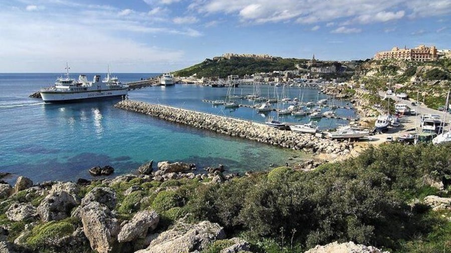 Ferry from Malta to Gozo and from Gozo to Malta on return