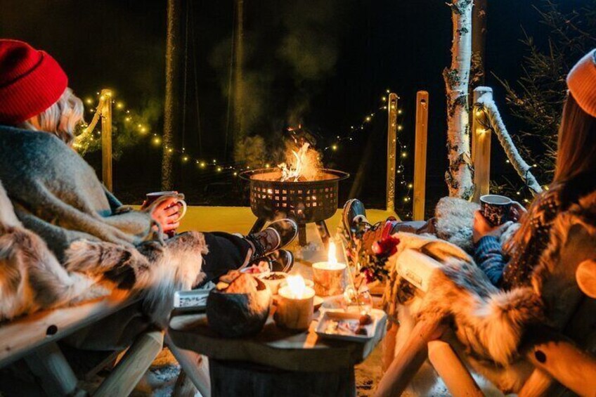 Aurora Borealis Dinner in a Glass Igloo
